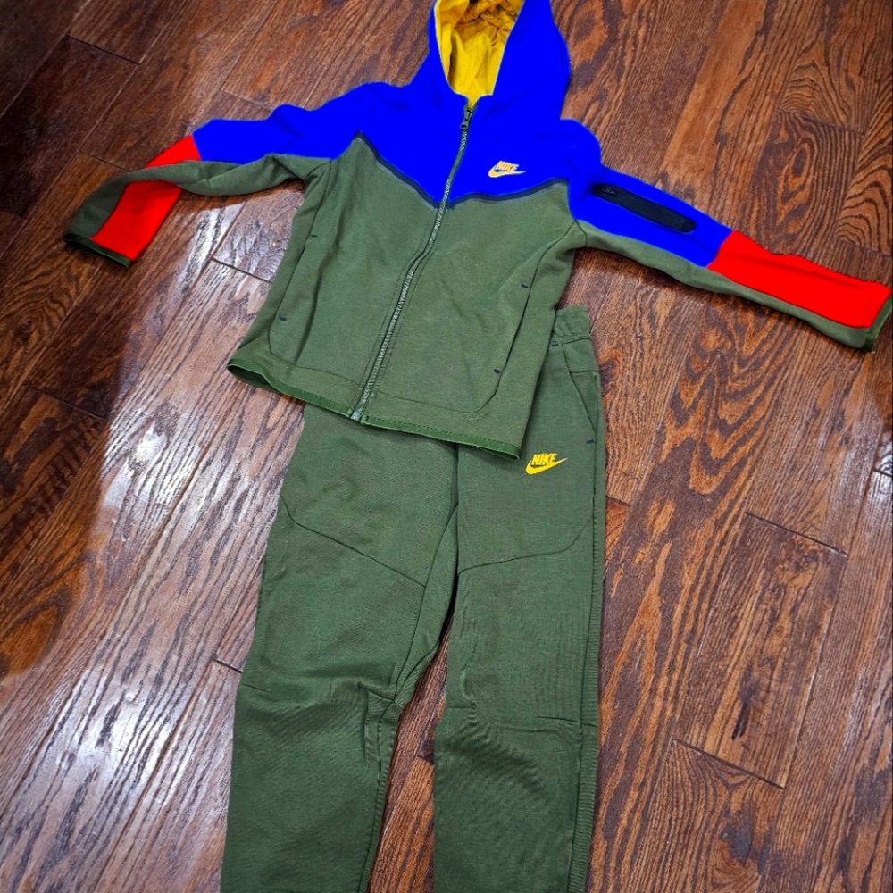Kids Nike Tech Suit with Hood